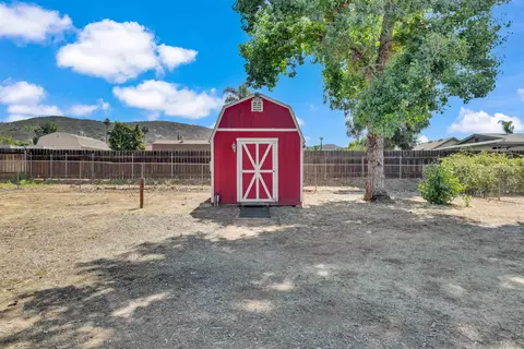 Exterior - 14643 Espola Rd, Poway, CA 92064 photo 4 of 8