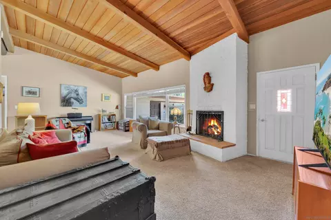 Living - 14643 Espola Rd, Poway, CA 92064 photo 7 of 7