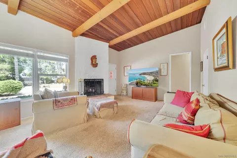 Living - 14643 Espola Rd, Poway, CA 92064 photo 1 of 7