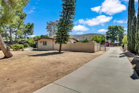 Exterior - 14643 Espola Rd, Poway, CA 92064 photo 2 of 8