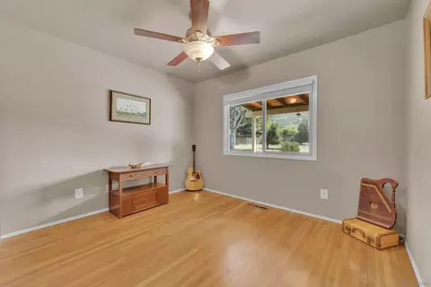 Bedroom - 14643 Espola Rd, Poway, CA 92064 photo 3 of 5