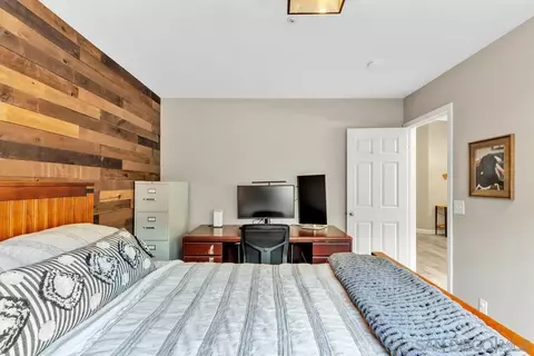 Bedroom - 5151 Comanche Dr, La Mesa, CA 91942 photo 5 of 7