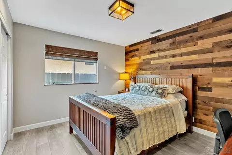 Bedroom - 5151 Comanche Dr, La Mesa, CA 91942 photo 4 of 7