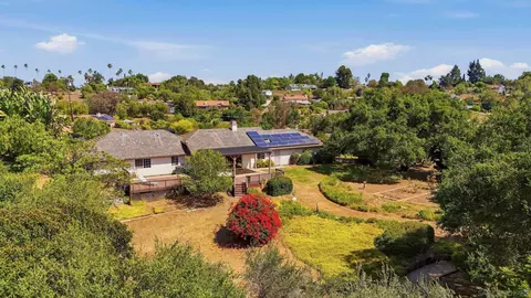View/Area - 1621 Prince St, Fallbrook, CA 92028 photo 1 of 4