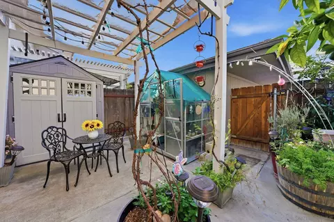 Exterior - 10320 Del Coronado Ln, Santee, CA 92071 photo 2 of 8