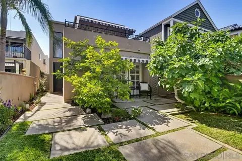 Exterior - 313 I Ave, Coronado, CA 92118 photo 3 of 11