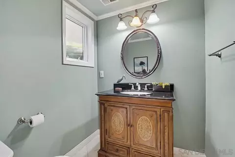 Bath - 313 I Ave, Coronado, CA 92118 photo 1 of 4