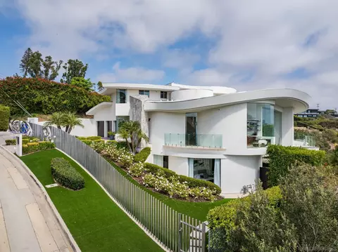 6125 Terryhill, La Jolla, CA 92037