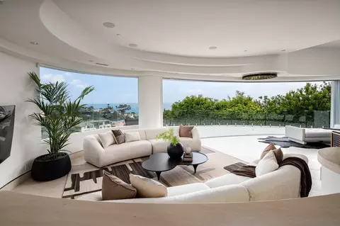 Living - 6125 Terryhill Dr, La Jolla, CA 92037 photo 1 of 6