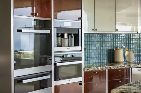Kitchen - 6125 Terryhill Dr, La Jolla, CA 92037 photo 4 of 4
