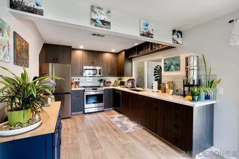 Kitchen - 13358 Birch Tree, Poway, CA 92064 photo 1 of 2