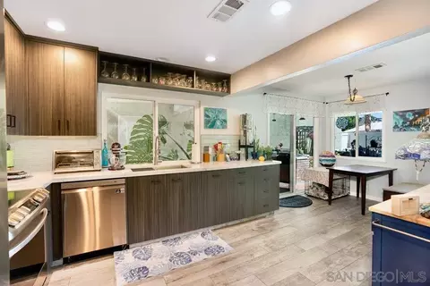 Kitchen - 13358 Birch Tree, Poway, CA 92064 photo 2 of 2