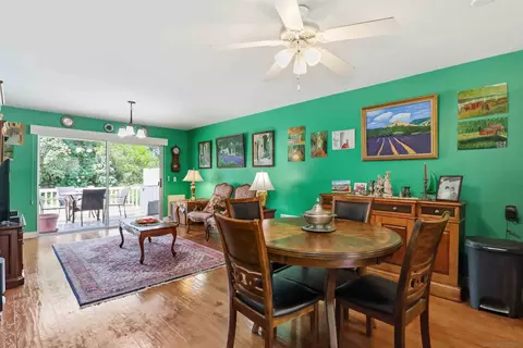 Dining - 1757 Pleasantdale, Encinitas, CA 92024 photo 1 of 3