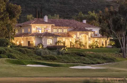 6369 Clubhouse Dr, Rancho Santa Fe, CA 92067