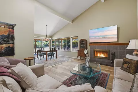 Living - 17739 Saint Andrews Dr, Poway, CA 92064 photo 8 of 12