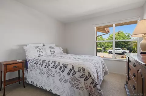 Bedroom - 17739 Saint Andrews Dr, Poway, CA 92064 photo 1 of 8