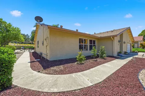 Exterior - 17739 Saint Andrews Dr, Poway, CA 92064 photo 5 of 14