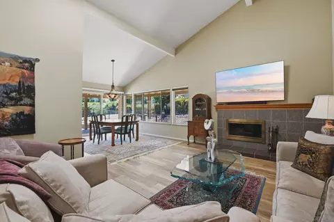 Living - 17739 Saint Andrews Dr, Poway, CA 92064 photo 7 of 12