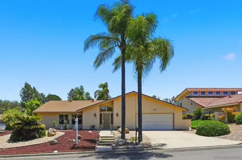 Exterior - 17739 Saint Andrews Dr, Poway, CA 92064 photo 2 of 14
