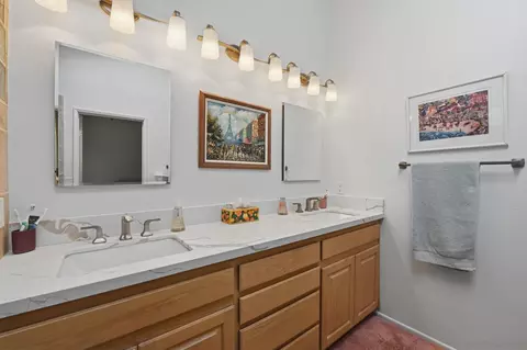 Bath - 17739 Saint Andrews Dr, Poway, CA 92064 photo 4 of 8