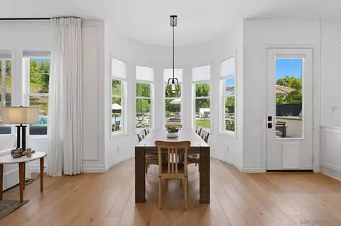 Dining - 855 Stratford Knl, Encinitas, CA 92024 photo 2 of 3