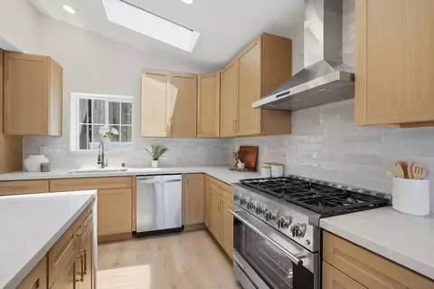 Kitchen - 7273 Cornell Ave, La Mesa, CA 91942 photo 6 of 7