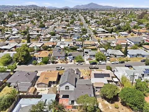 View/Area - 7273 Cornell Ave, La Mesa, CA 91942 photo 4 of 4