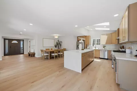 Entry Way - 7273 Cornell Ave, La Mesa, CA 91942 photo 1 of 1