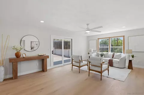Living - 7273 Cornell Ave, La Mesa, CA 91942 photo 3 of 4