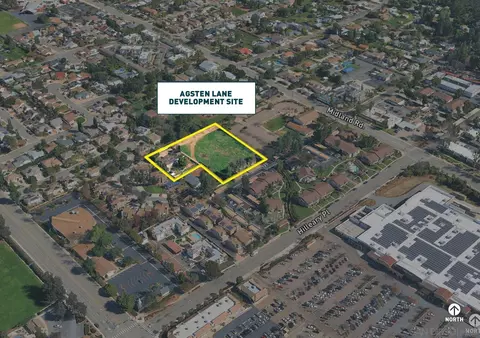 13557-611 Agsten Ln, Poway, CA 92064 photo 2