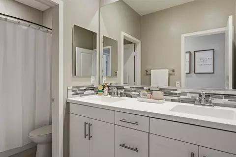 Bath - 8959 Hightail Dr, Santee, CA 92071 photo 5 of 5
