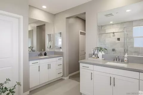 Bath - 8959 Hightail Dr, Santee, CA 92071 photo 4 of 5