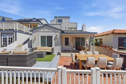 722-724 Balboa, San Diego, CA 92109