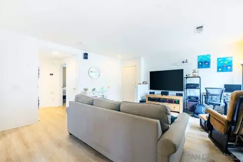 Living - 13945 Midland Rd, Poway, CA 92064 photo 5 of 6