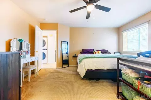 Bedroom - 13945 Midland Rd, Poway, CA 92064 photo 2 of 4