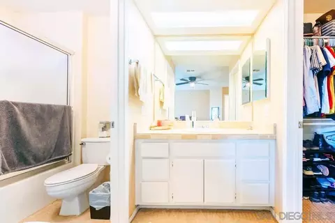 Bath - 13945 Midland Rd, Poway, CA 92064 photo 1 of 2