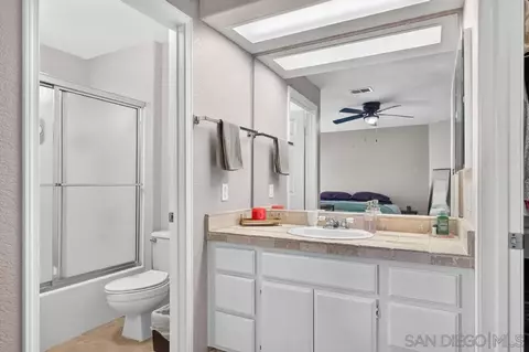 Bath - 13945 Midland Rd, Poway, CA 92064 photo 1 of 3
