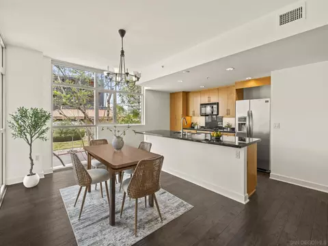 3812 Park #209, San Diego, CA 92103