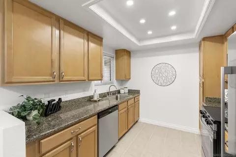 Kitchen - 830 Broadway #15, El Cajon, CA 92021 photo 1 of 3