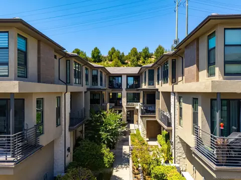 2836 Via Alta Pl, San Diego, CA 92108