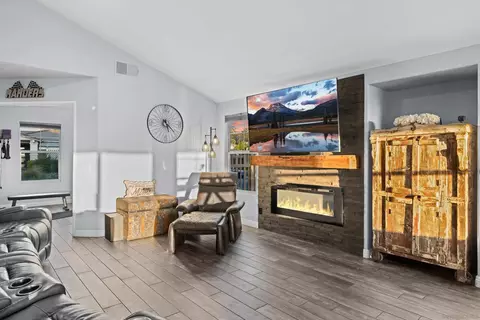 Living - 1945 Boulders Ln, Alpine, CA 91901 photo 1 of 2
