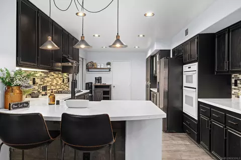 Kitchen - 1945 Boulders Ln, Alpine, CA 91901 photo 1 of 4