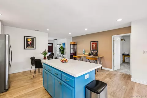 Kitchen - 13250 Evanston Dr, Poway, CA 92064 photo 6 of 7