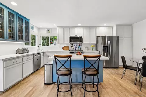 Kitchen - 13250 Evanston Dr, Poway, CA 92064 photo 3 of 7
