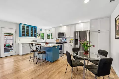 Kitchen - 13250 Evanston Dr, Poway, CA 92064 photo 4 of 7