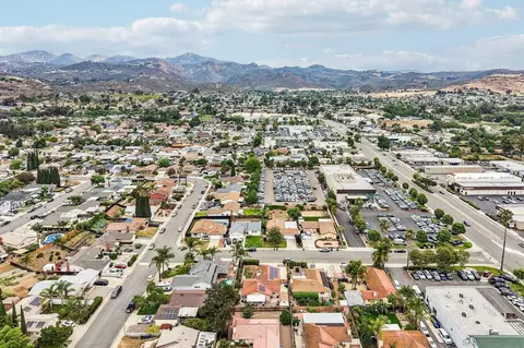 View/Area - 13250 Evanston Dr, Poway, CA 92064 photo 11 of 12
