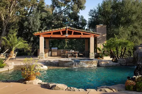 Exterior - 15275 Eastvale Rd, Poway, CA 92064 photo 11 of 16