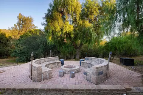 Exterior - 15275 Eastvale Rd, Poway, CA 92064 photo 14 of 16