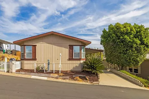 133 E Oo E Los Coches Rd #17, El Cajon, CA 92021