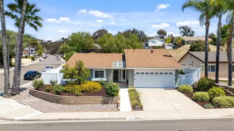 10565 Strathmore Dr, Santee, CA 92071